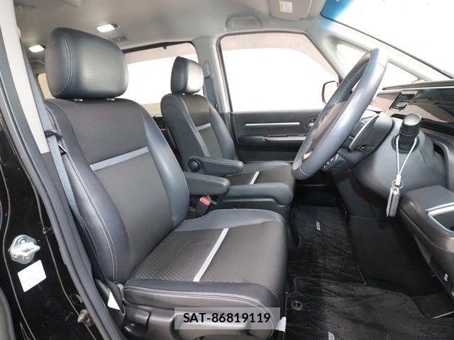 Honda e 2021-08 3388261-3