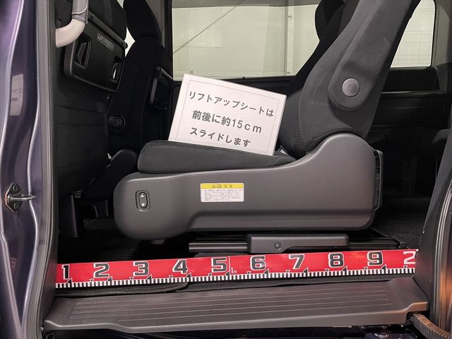 Honda e 2016-06 3684633-9