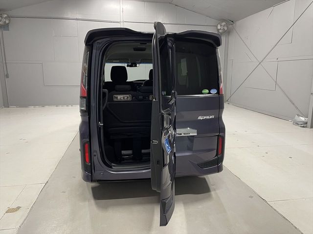 Honda e 2016-06 3684633-11