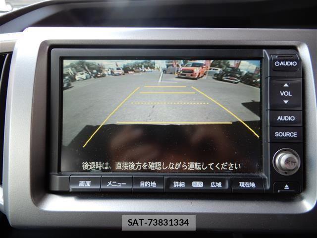 Honda e 2012-10 3936029-26