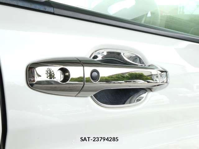 Honda e 2012-05 4395259-15