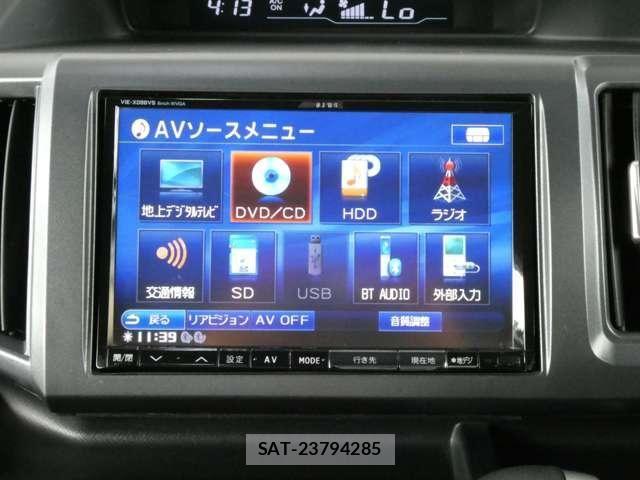 Honda e 2012-05 4395259-27