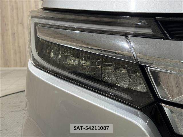 Honda e 2017-11 4331618-21