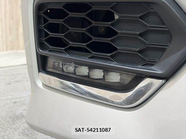 Honda e 2017-11 4331618-23