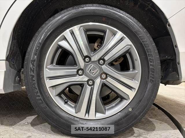 Honda e 2017-11 4331618-27