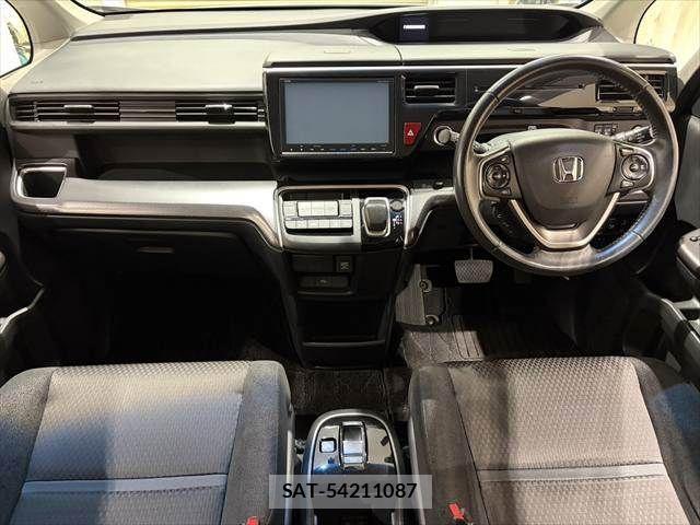Honda e 2017-11 4331618-2