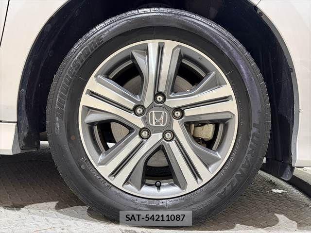 Honda e 2017-11 4331618-29
