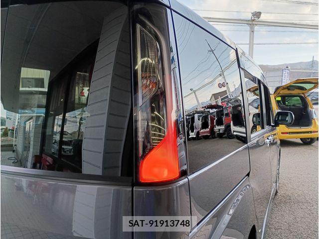 Honda e 2017-11 4331615-5