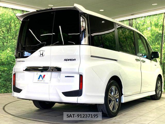 Honda e 2019-01 4424243-16