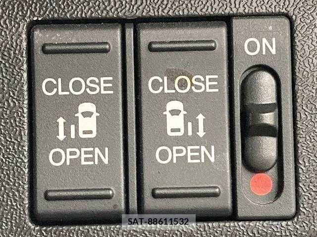 Honda e 2019-09 4424248-9
