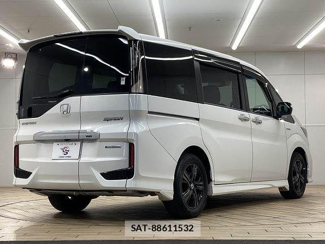 Honda e 2019-09 4424248-16