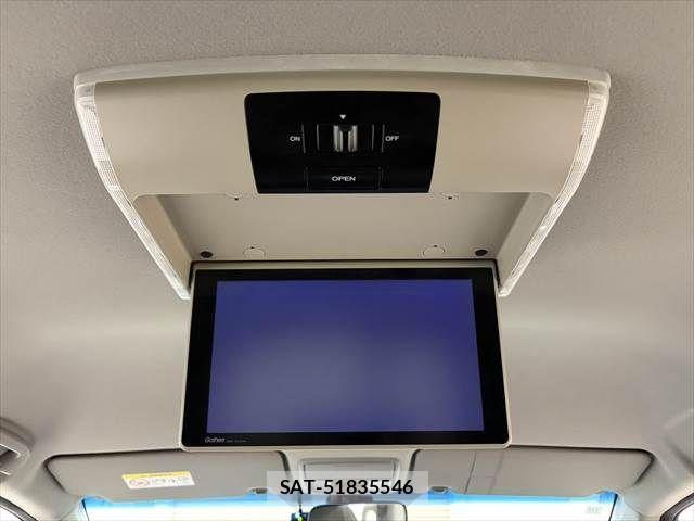 Honda e 2017-10 4424252-3