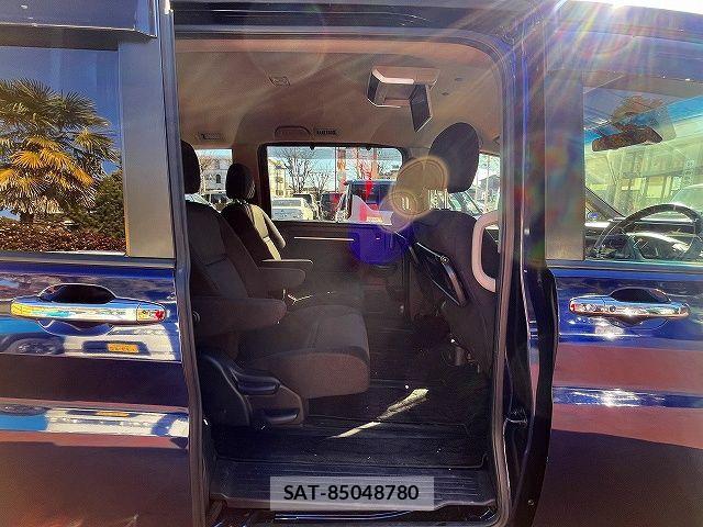 Honda STEP WGN 2021-12 2677900-9