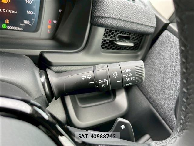 Honda STEP WGN 2025-08 3777550-27