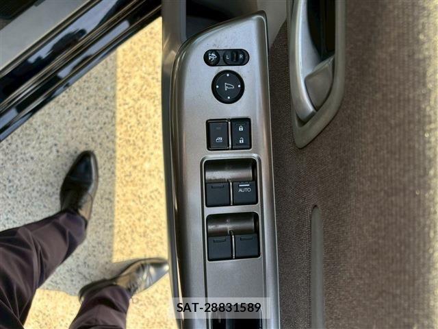 Honda STEP WGN 2016-03 4177456-17