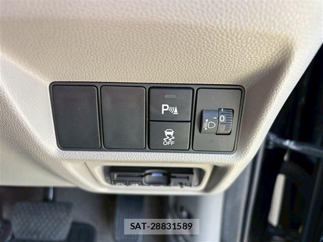 Honda STEP WGN 2016-03 4177456-20