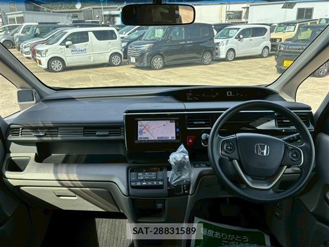 Honda STEP WGN 2016-03 4177456-2