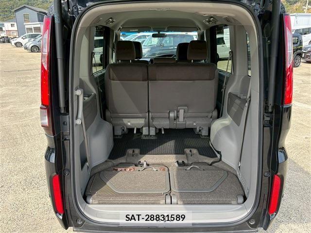 Honda STEP WGN 2016-03 4177456-7