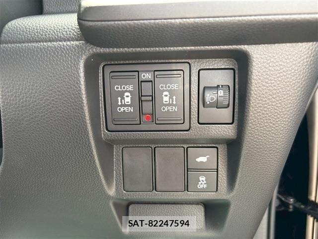 Honda STEP WGN 2025-06 4243781-20