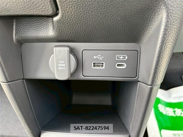 Honda STEP WGN 2025-06 4243781-24