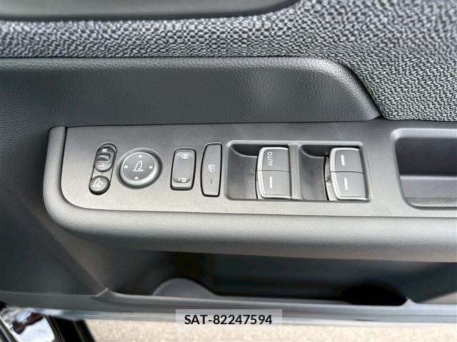 Honda STEP WGN 2025-06 4243781-27