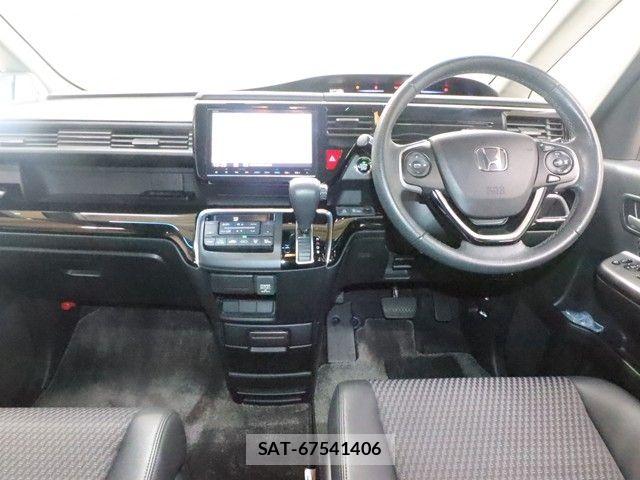 Honda e 2017-01 5879478-2