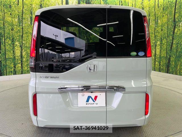 Honda e 2015-07 6019522-16