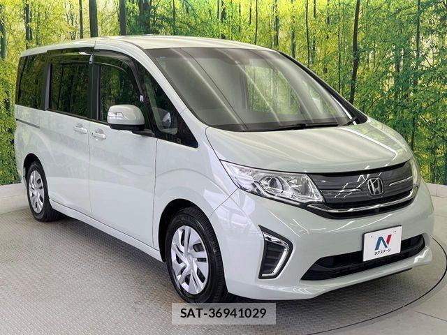 Honda e 2015-07 6019522-17