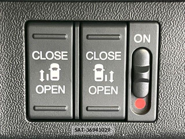 Honda e 2015-07 6019522-6