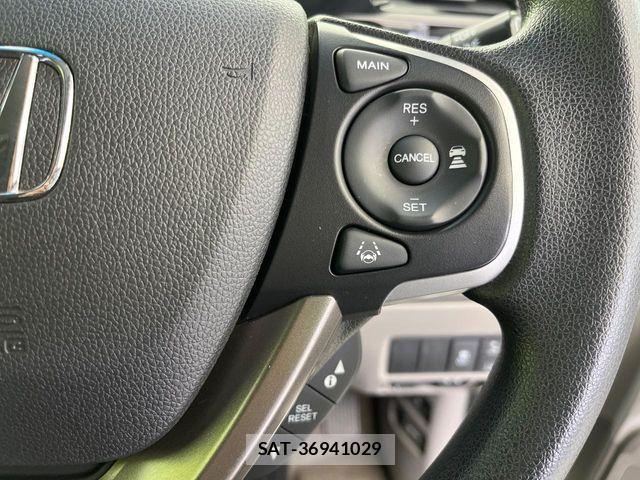 Honda e 2015-07 6019522-7