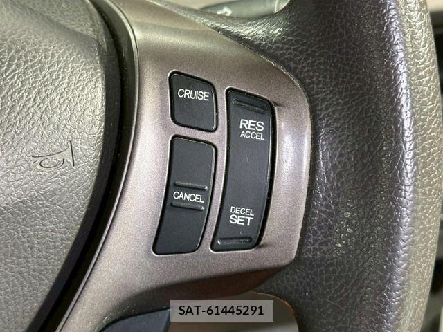 Honda e 2013-08 6219873-9