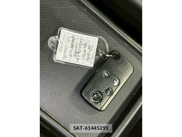 Honda e 2013-08 6219873-10