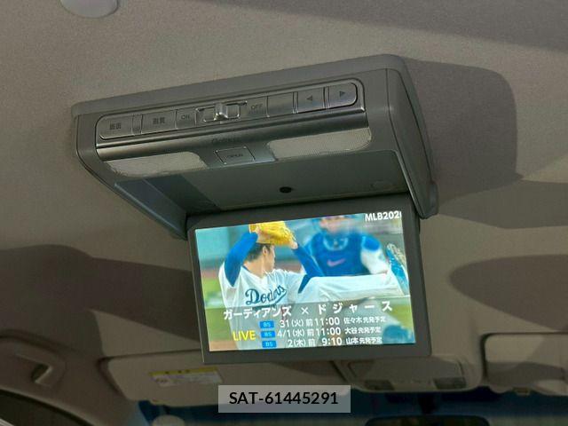 Honda e 2013-08 6219873-2