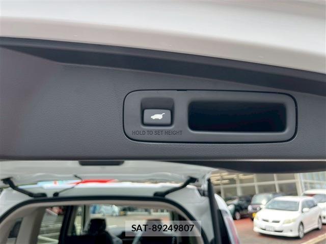 Honda e 2025-10 6503648-26