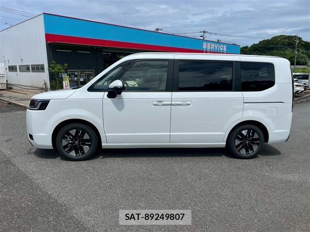 Honda e 2025-10 6503648-8