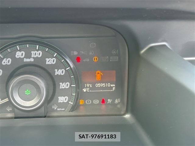 Honda e 2014-02 6615017-28