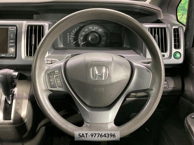 Honda e 2011-03 6615020-12