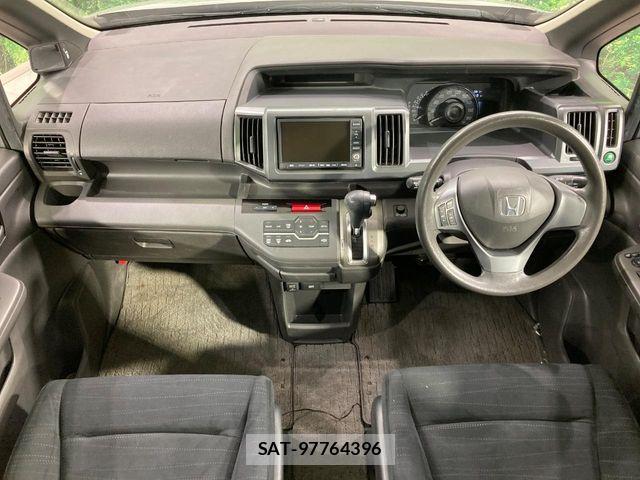 Honda e 2011-03 6615020-1