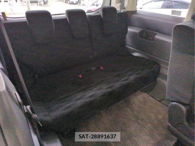 Honda e 2013-03 6615019-27