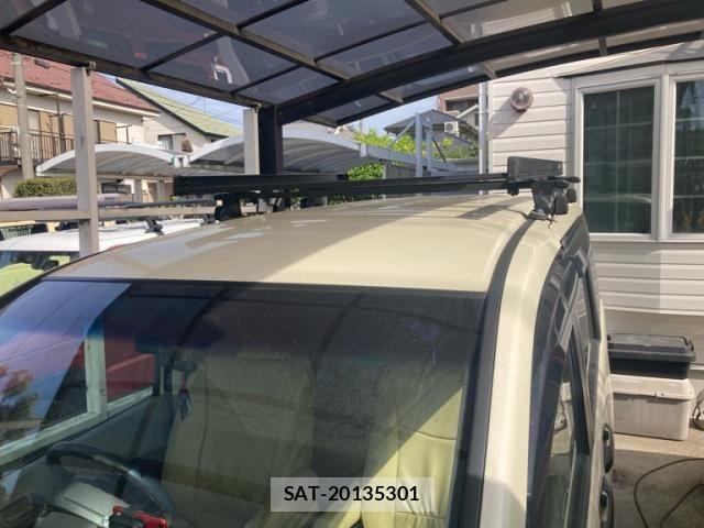 Honda e 2010-07 6673758-7