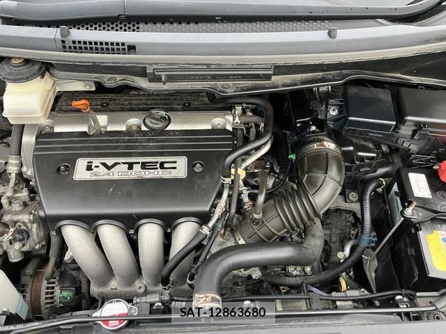 Honda e 2007-04 6673756-9