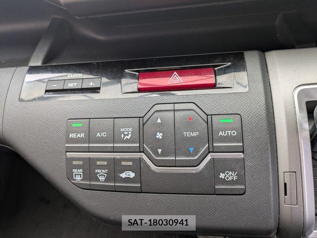 Honda e 2012-12 6678220-11