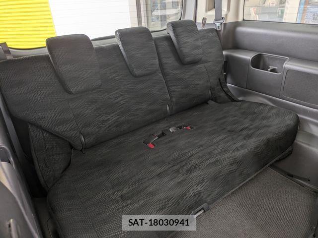 Honda e 2012-12 6678220-26