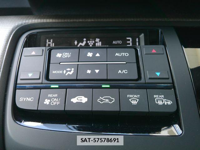 Honda e 2020-03 6753414-10