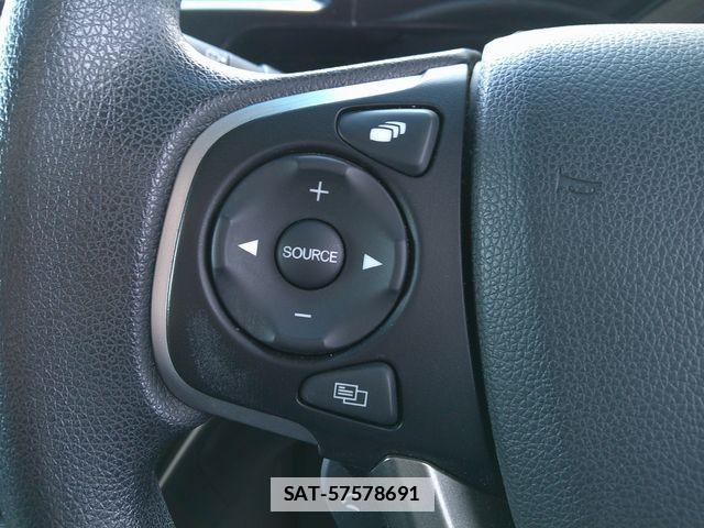 Honda e 2020-03 6753414-17