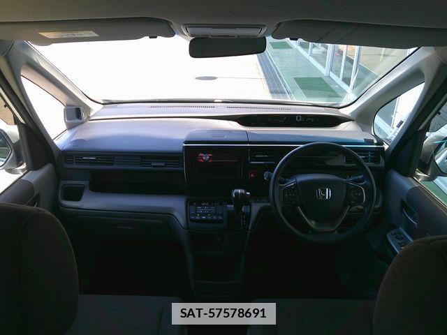 Honda e 2020-03 6753414-1