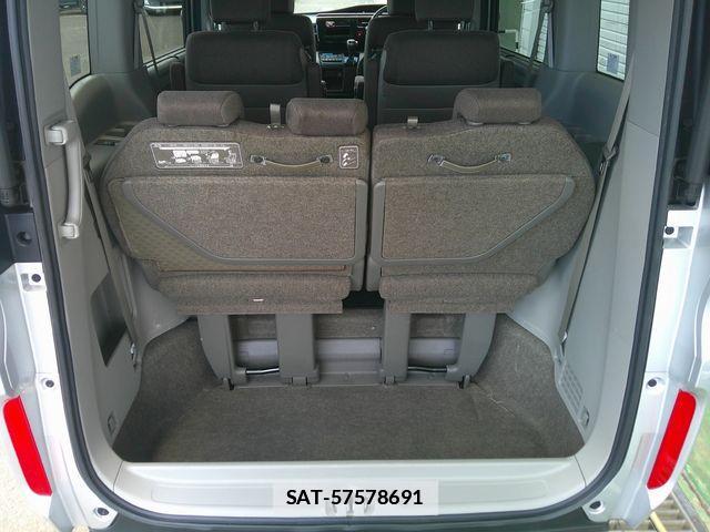 Honda e 2020-03 6753414-8
