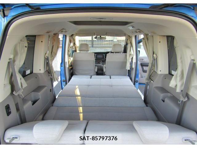 Honda e 2012-01 6791492-14