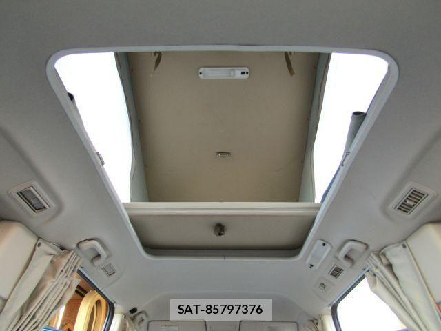 Honda e 2012-01 6791492-15