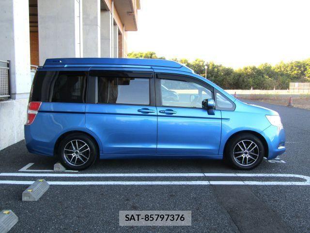 Honda e 2012-01 6791492-6
